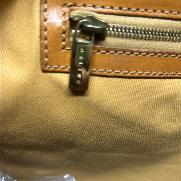 Celine Stylish Tan Tote Bag - Picture 6 of 8